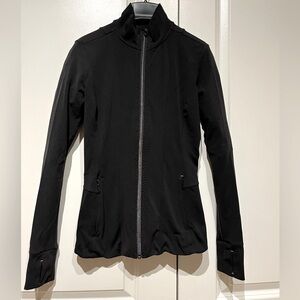 Athleta Shanti Salutation Jacket in Powervita (Black, XS)